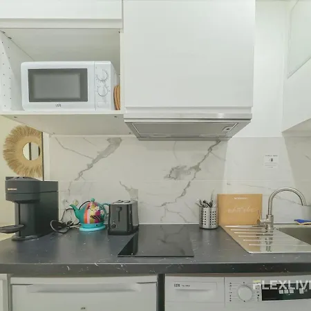Immeuble Guenot Appartement *